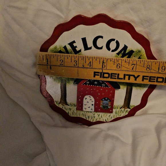 Welcome sign - Picture 4 of 5